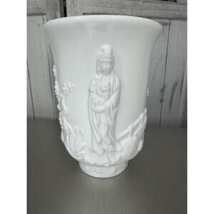 Fenton Vintage Burmese Mandarin Vase White Milk Glass Floral Asian Empress